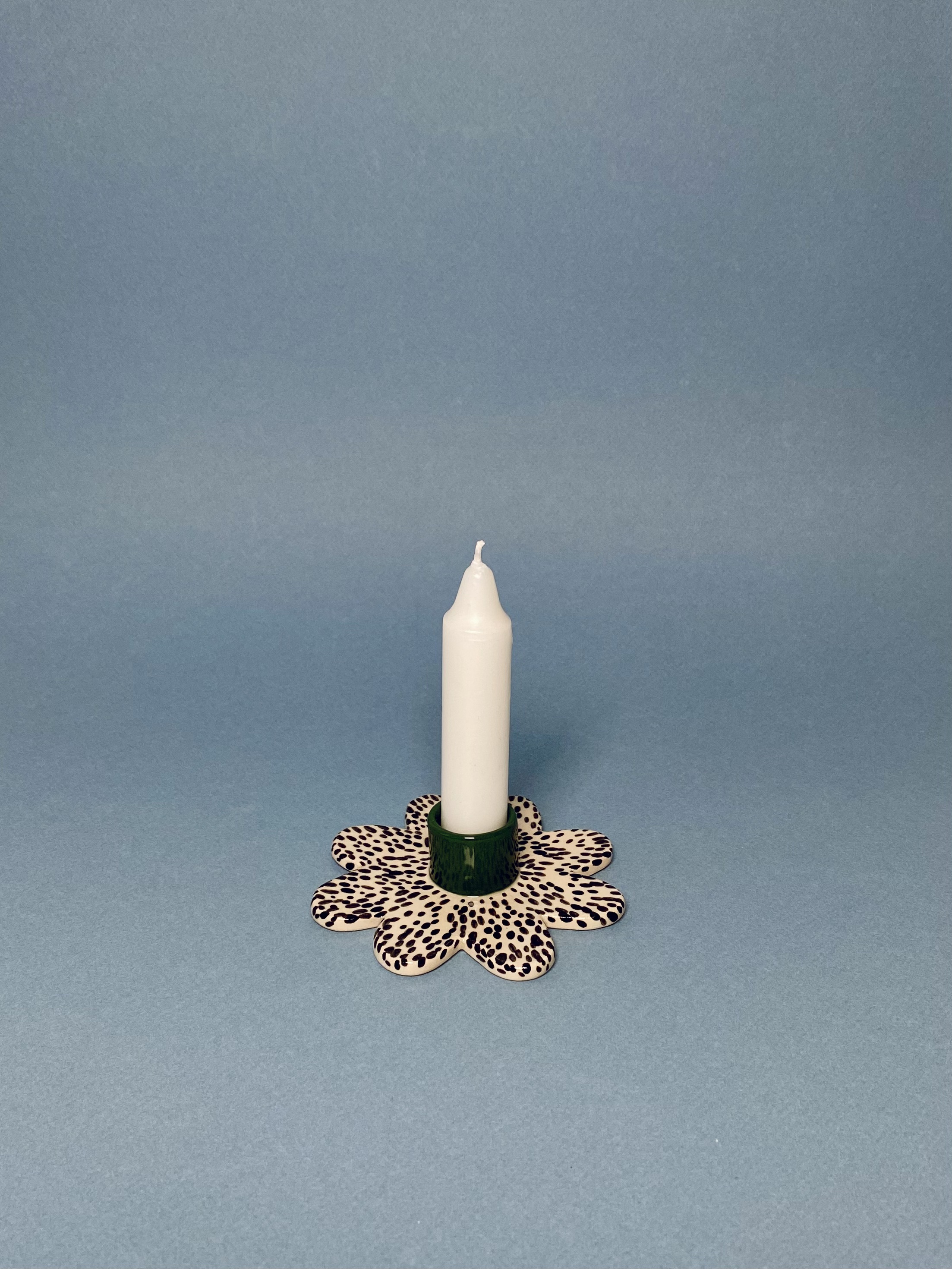 Daisy Candle Holder